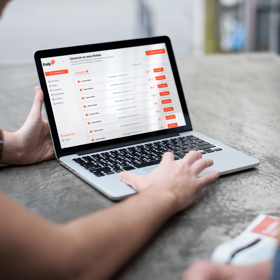 iHelp company sought a solution to enhance customer support, choosing our software house to build a WhatsApp automation platform, reducing wait times 