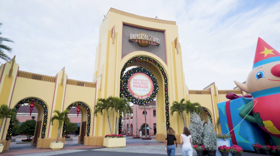 This still is from a product video showcasing the collaboration between Universal Studios and IBM, highlighting an innovative Apple Watch app.