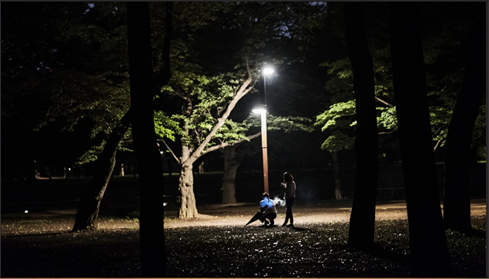 Playing Pokémon Go at Night in Tokyo 