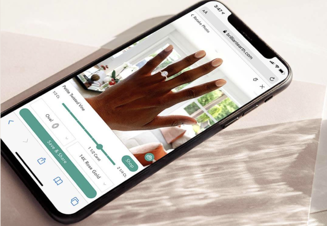 Brilliant Earth's virtual try on AR experience