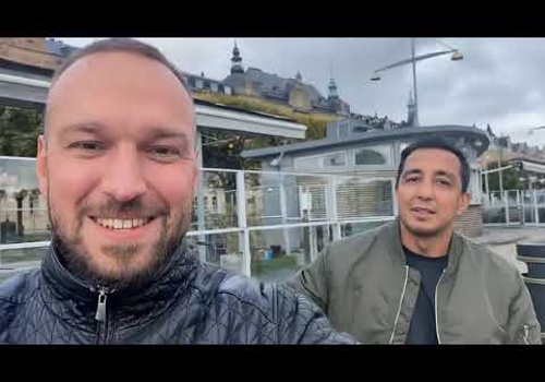 Mobile App Development Package Example: Vethem – vet appointment booking app (now Agria)