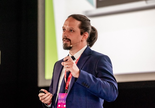 Email Marketing Package Example: Speaker at Digital Marketing Conference 2024