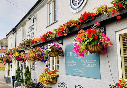Social Media Marketing Package Example: SEO and Social for Leicestershire Country Pub