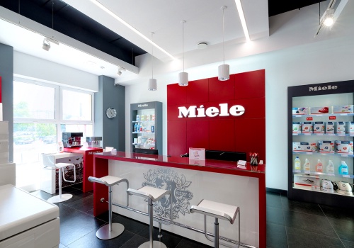 Branding Package Example: Miele | Retail