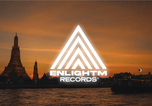 Web Development Package Example: Website for artwork collaborations