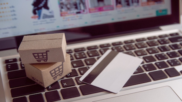 How Online Retailers Can Improve Their Customers’ E-Shopping Experience