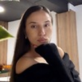 Teuta Hoxha